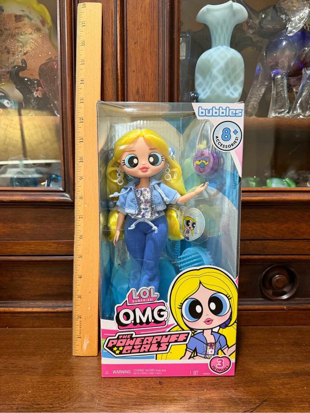 L.O.L. Surprise! Bubbles Doll in Blonde and Blue Outfit - Picture 4 of 5